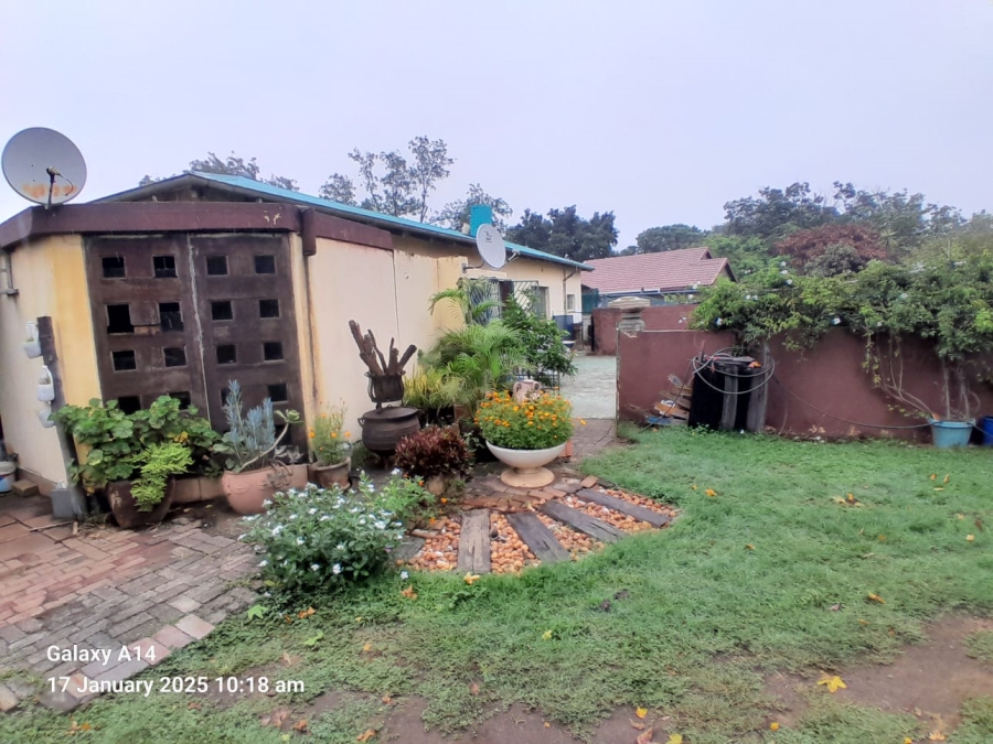 6 Bedroom Property for Sale in Bodorp North West